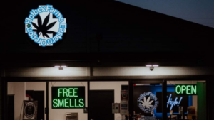 Hotbox Farms – Hotbox Ontario open 7am-10pm daily Hotbox Huntington